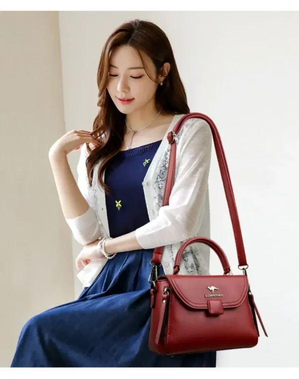 Luxury Fashion High Quality Leather Kangaroo Handbag (Maroon)